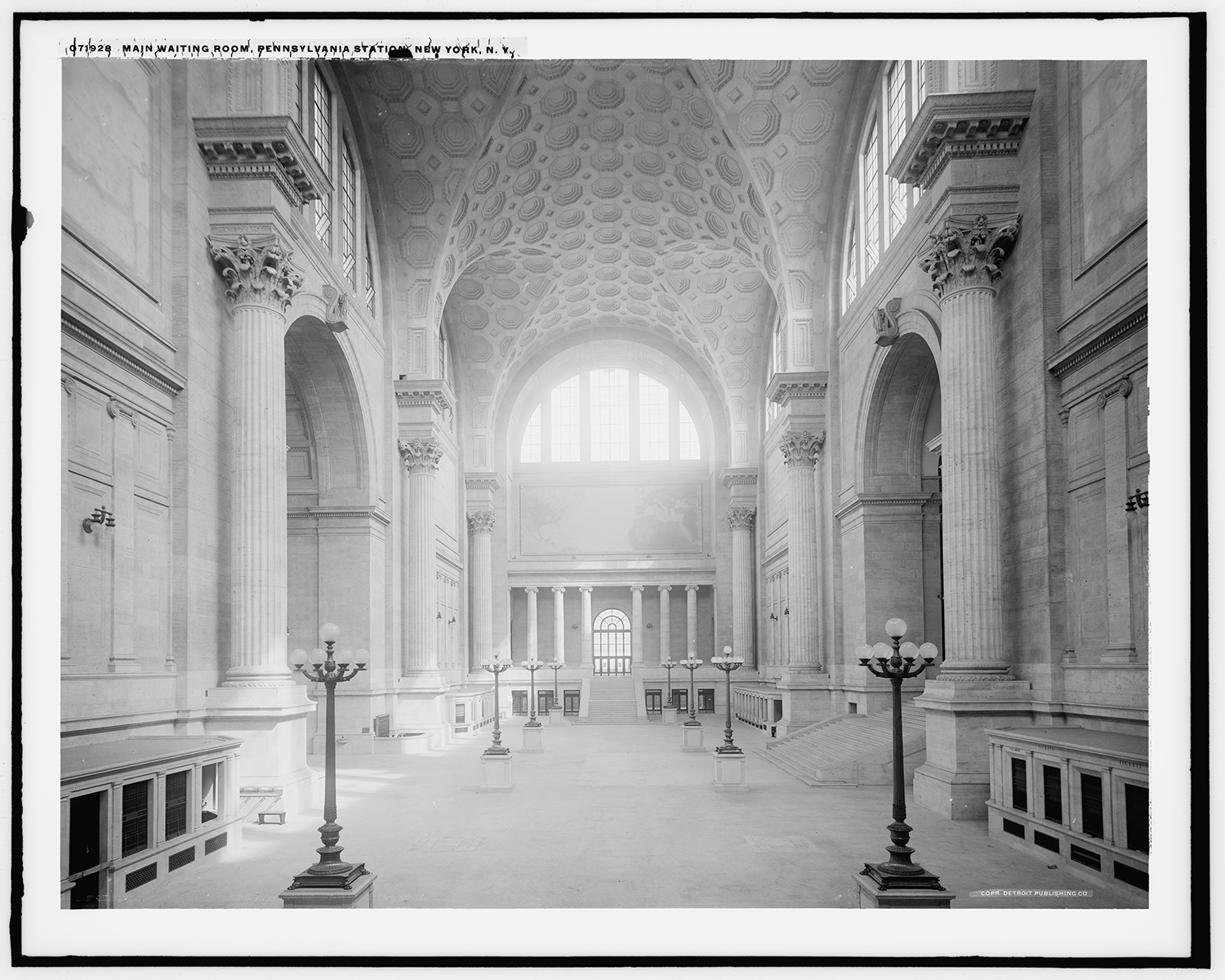 Main waiting room at Penn Station. Photo via Library of Congress.