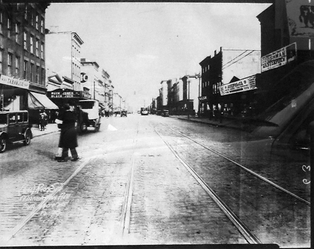 A view of Manhattan Avenue in 1928, via NewYorkShitty