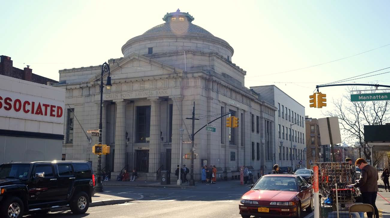 Greenpoint Savings Bank building annex, 807 Manhattan Avenue, existing condition