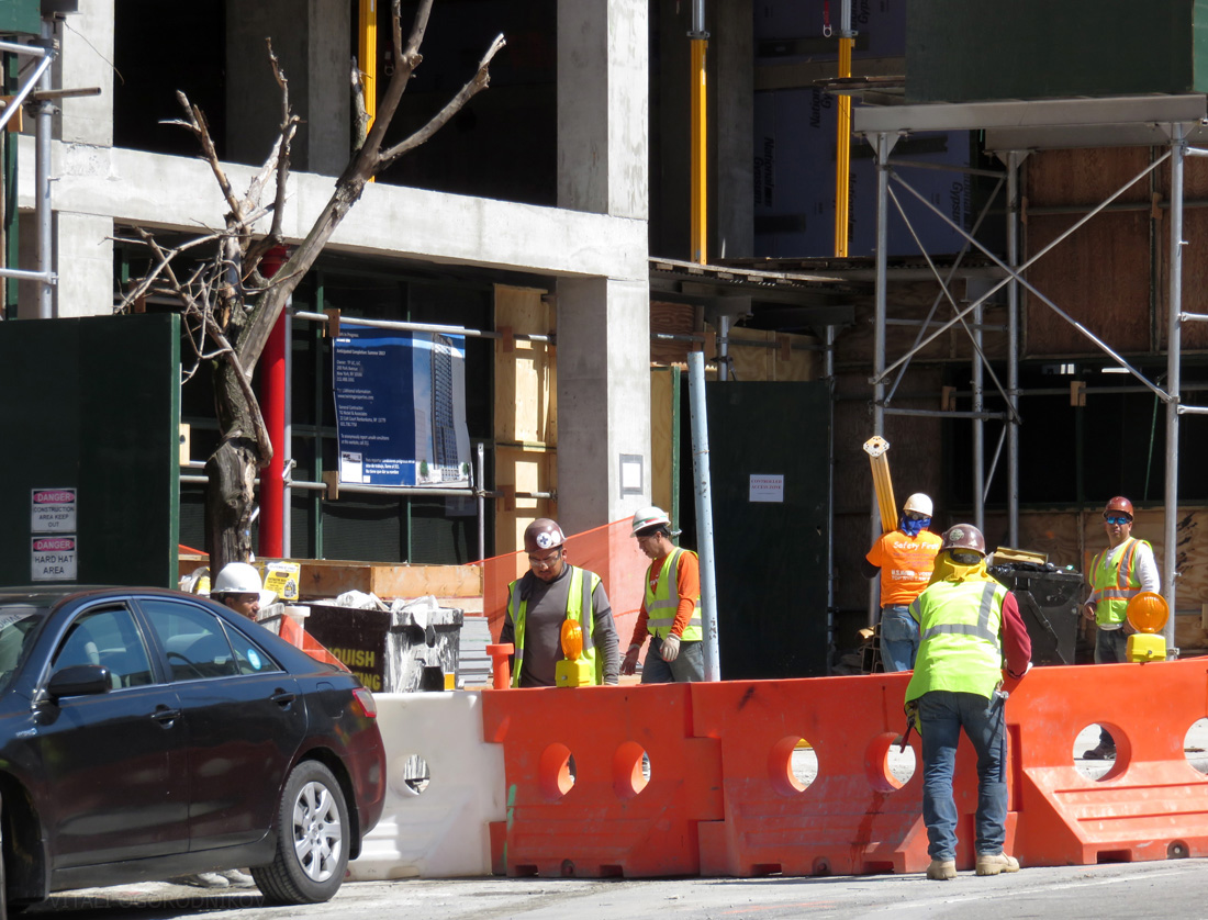 Construction at 44th Drive