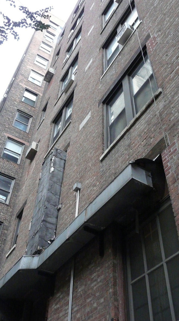 164 West 74th Street, existing rear conditions