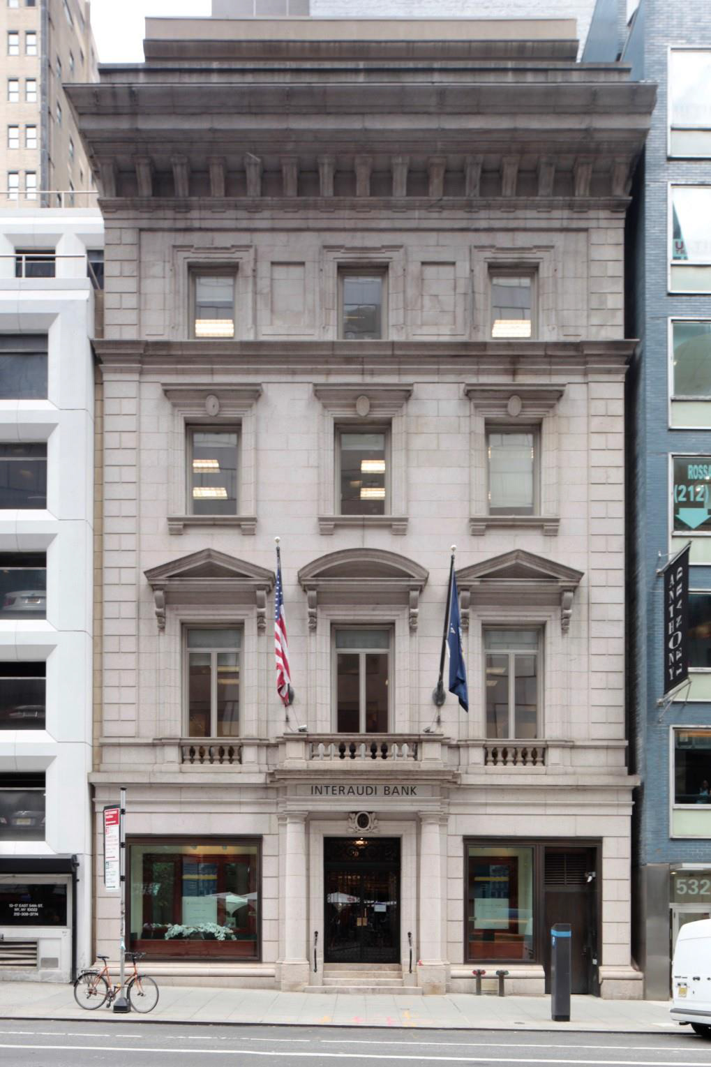 The former Minnie E. Young Residence at 19 East 54th Street as seen in 2016. LPC photo