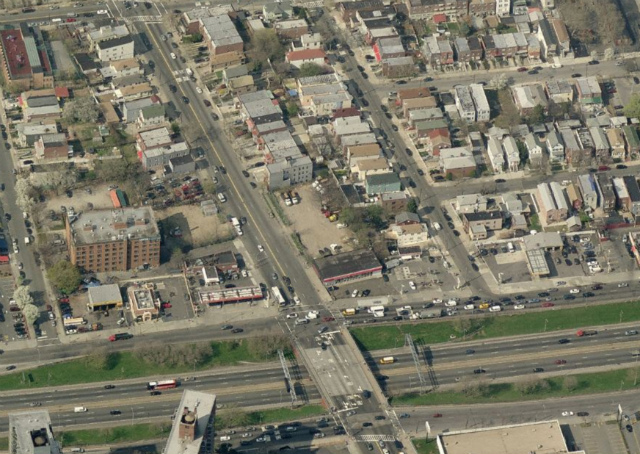 1028 White Plains Road (empty lots in center), image from Bing Maps