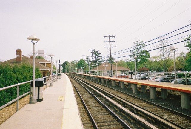 The LIRR station at Garden City, which hasn't issued permits for any apartment buildings since 1987. Image from Wikimedia.