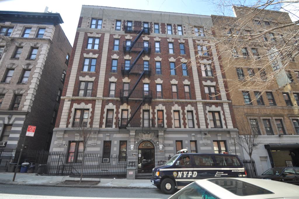 206 West 95th Street in April 2014, photo by Christopher Bride for PropertyShark