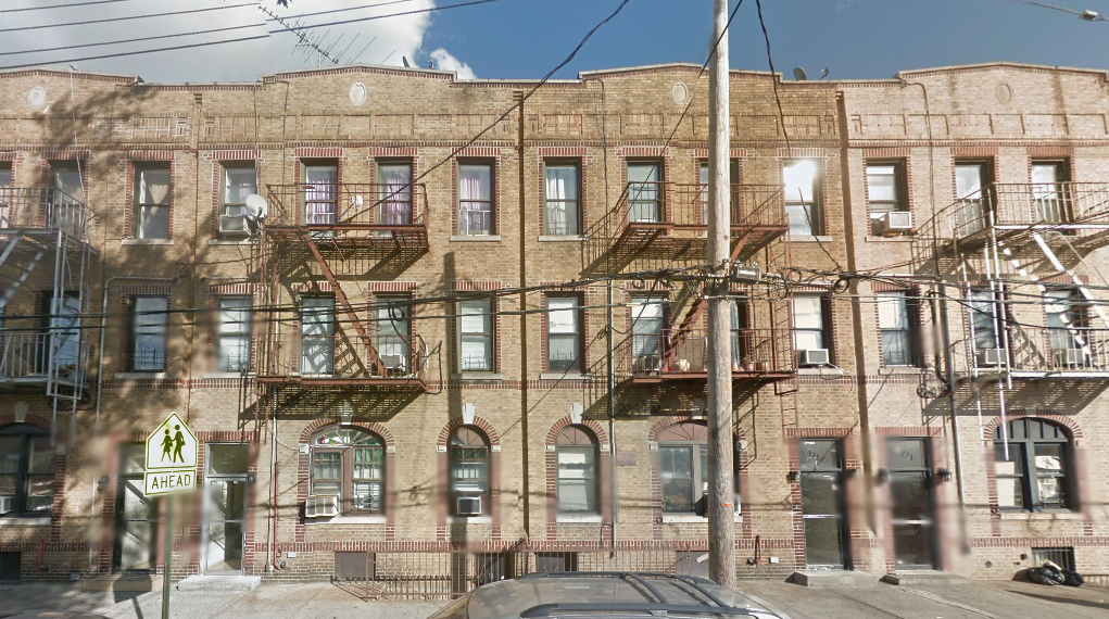 1721 East 8th Street, image via Google Maps
