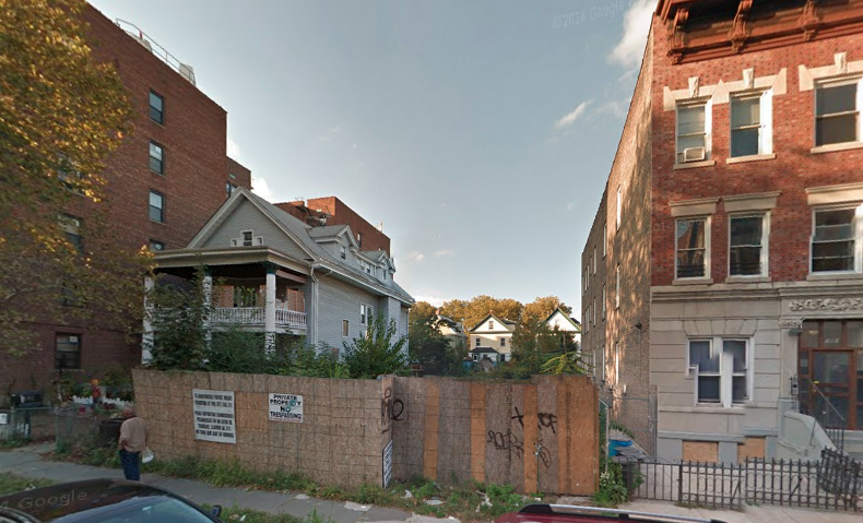 195 Hawthorne Street, image via Google Maps