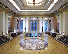 Park Avenue lobby of the Waldorf-Astoria Hotel. Credit: Hilton Worldwide