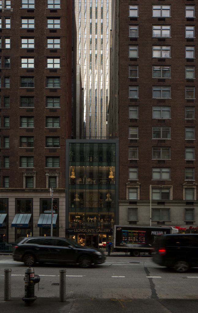 111 West 57th Street viewed from Sixth Avenue, image by Andrew Campbell Nelson