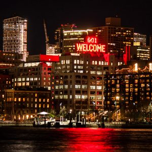 Welcome sign at Panorama in Brooklyn Heights (Photo: Will Femia)