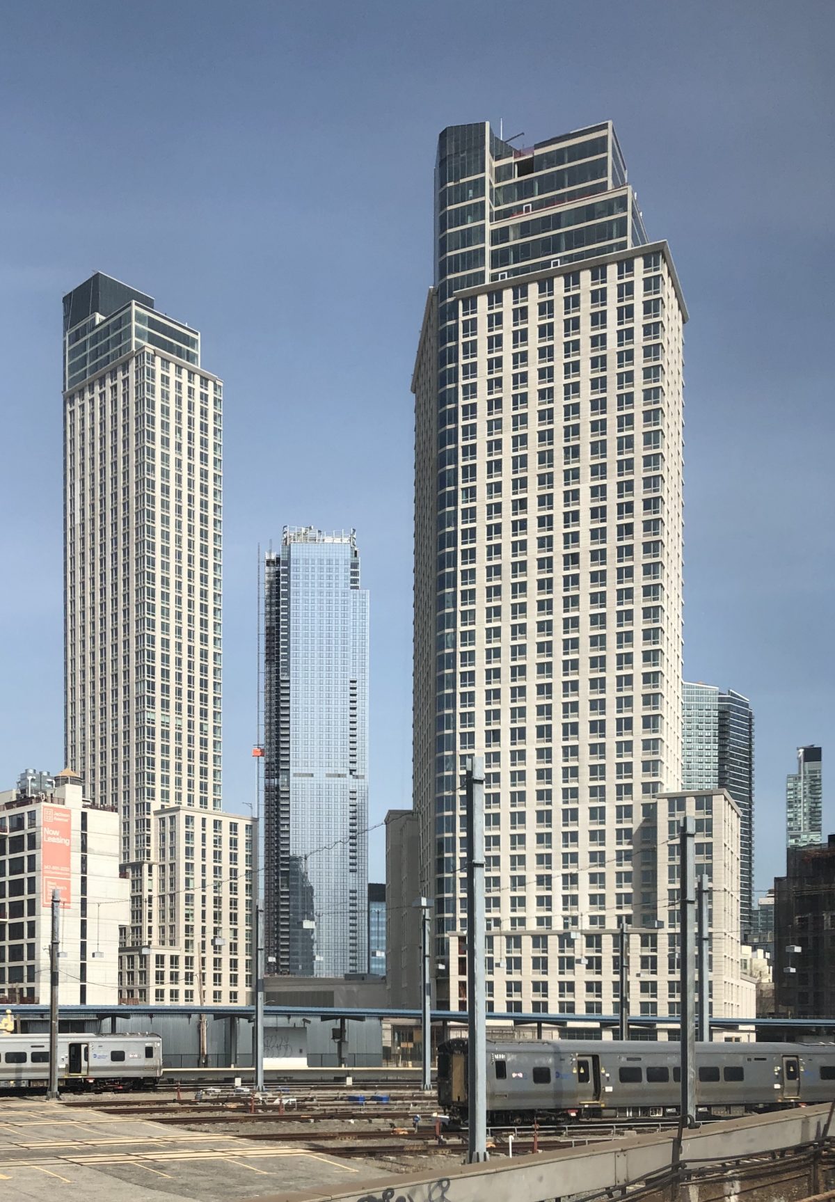 Skyline Tower's Glass Façade Nearing Completion In Long Island City