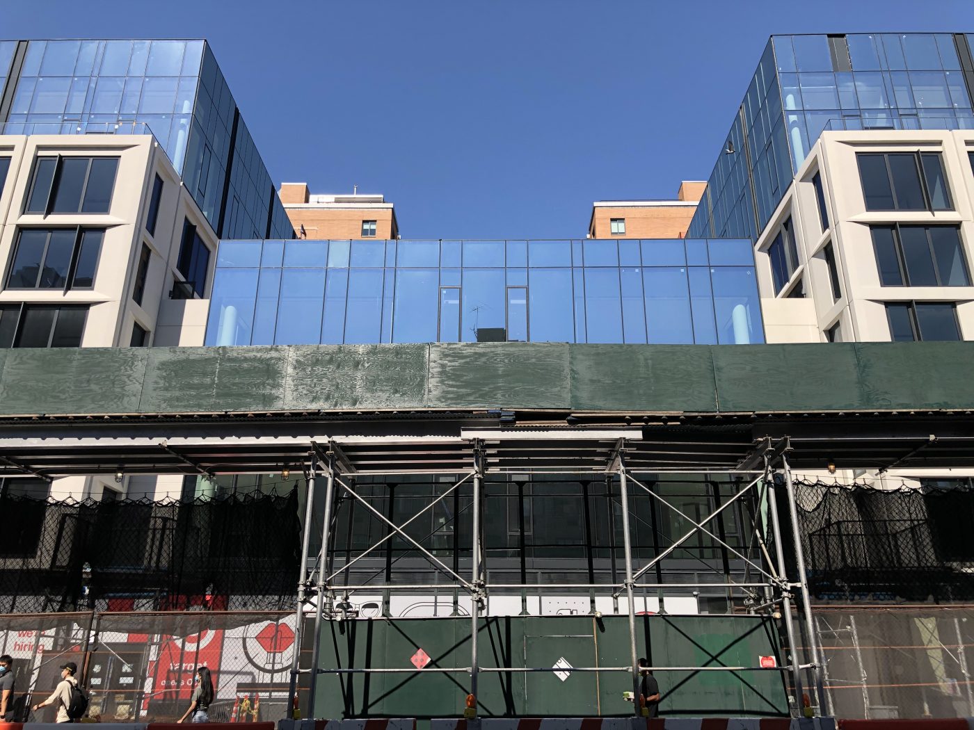 Bloom On Forty Fifth At 500 West 45th Street Nears Completion In Hell S Kitchen New York Yimby