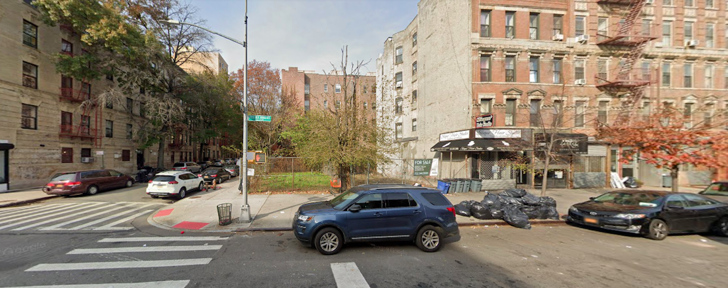 2805 Frederick Douglass Boulevard in Harlem, Manhattan