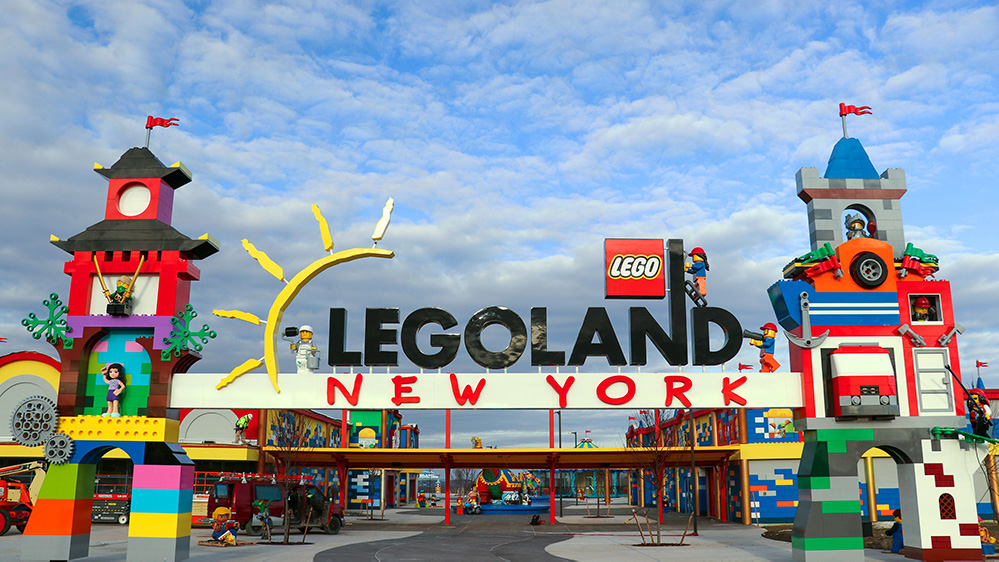 antenne Utænkelig ost LEGOLAND New York, the State's First Major Theme Park in More Than Four  Decades, Debuts in Orange County - New York YIMBY