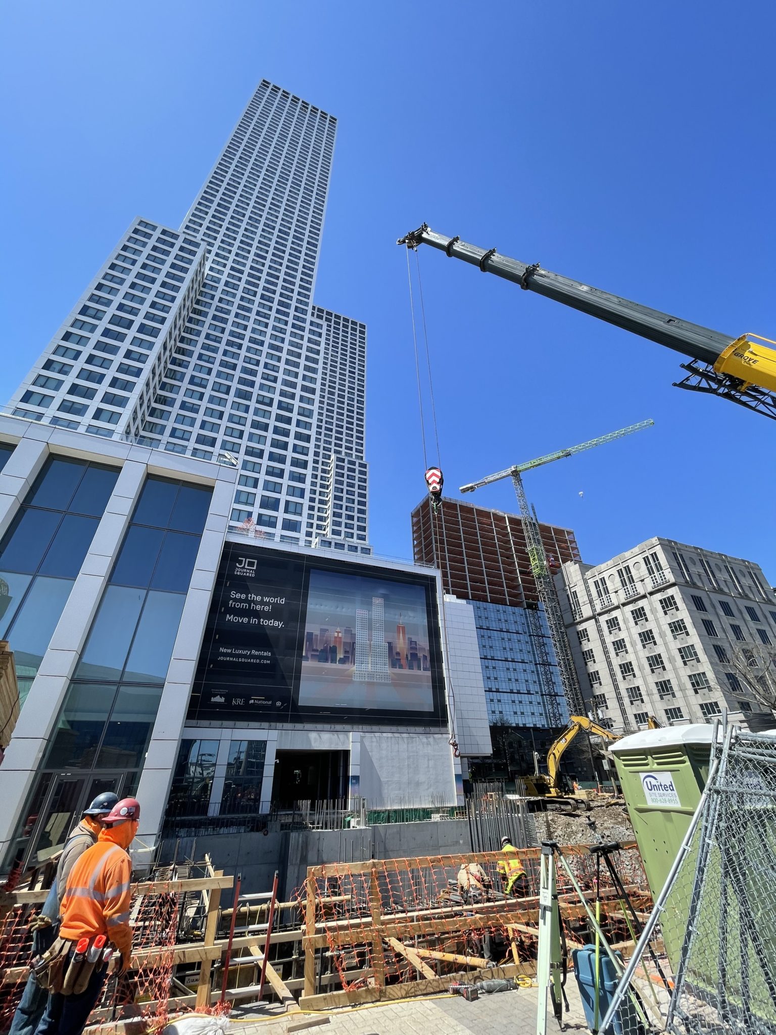 First Tower Of Journal Squared Tops Out At 53 Stories In Journal Square,  Jersey City - New York YIMBY