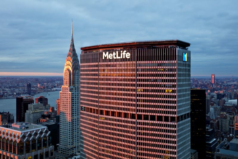 Evening view of MetLife Building on 200 Park Avenue-provided by Tishman Speyer