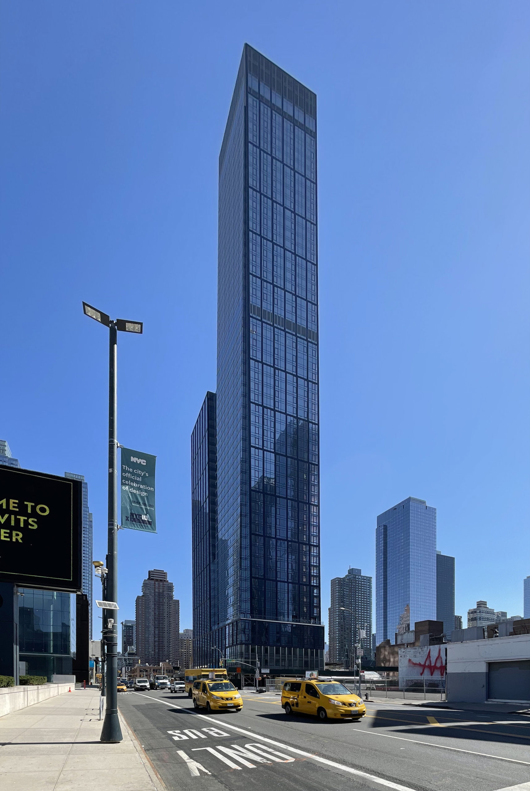 Lyra NYC’s Curtain Wall Wrapping Up at 555 West 38th Street in Hudson Yards, Manhattan