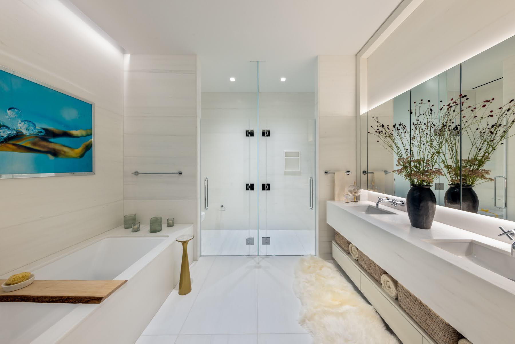 One Wall Street model bathroom staged by The Yellow House – Photo courtesy Evan Joseph for Macklowe Properties