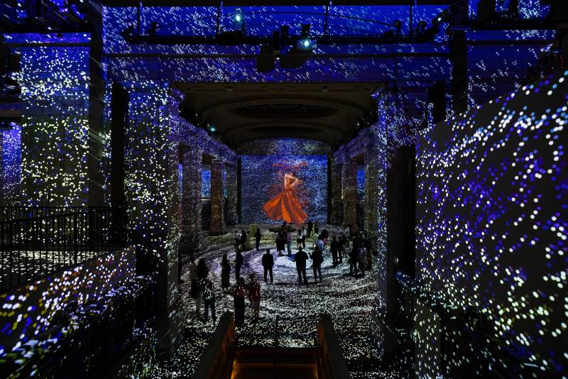 'Gustav Klimt Gold in Motion' at Hall des Lumières - © Culturespaces