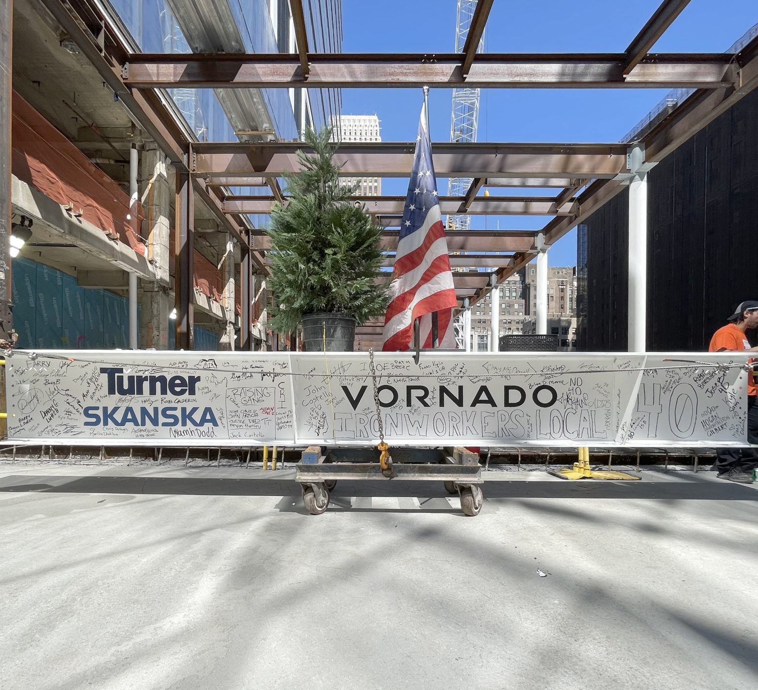 Penn 2s Eight Story Addition Tops Out At 2 Penn Plaza In Midtown