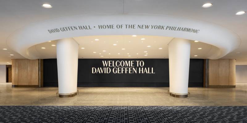 Hauser digital wall inside the new David Geffen Hall - Photo by Michael Moran©