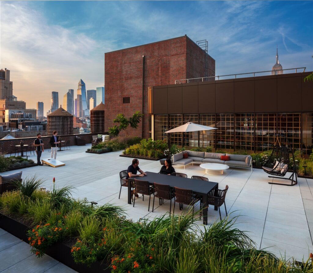 Rooftop at 122 Fifth Avenue, courtesy of The Bromley Companies