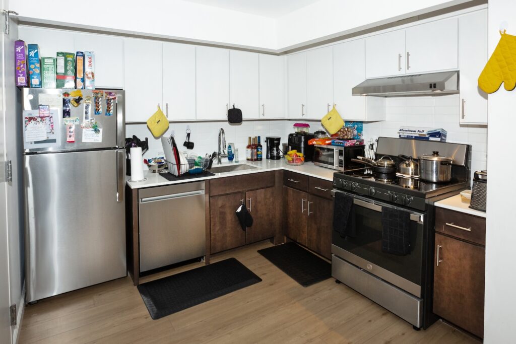 Photograph of a current resident's kitchen at Parkchester Gardens. Credit: Olshan Properties