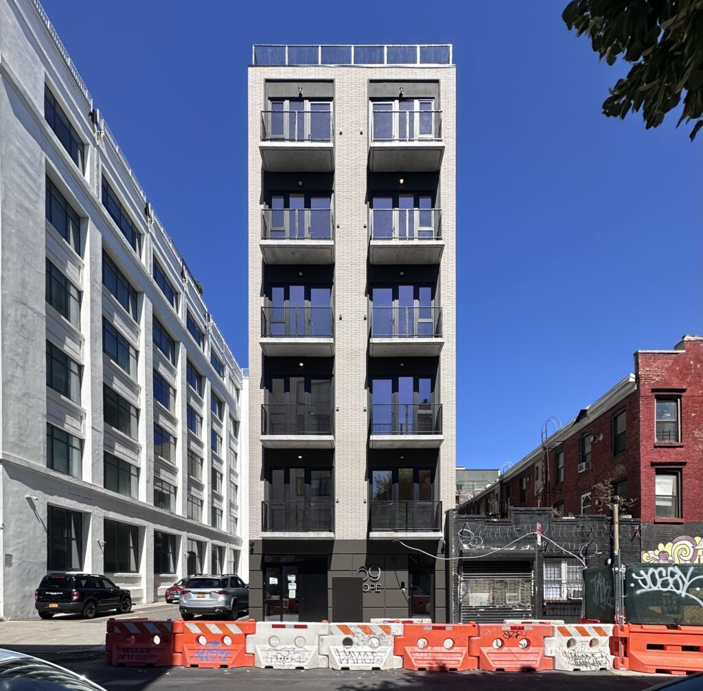 69 Hope Street. Photo by Michael Young.