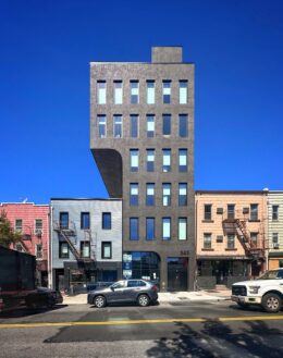 545 Metropolitan Avenue. Photo by Michael Young.