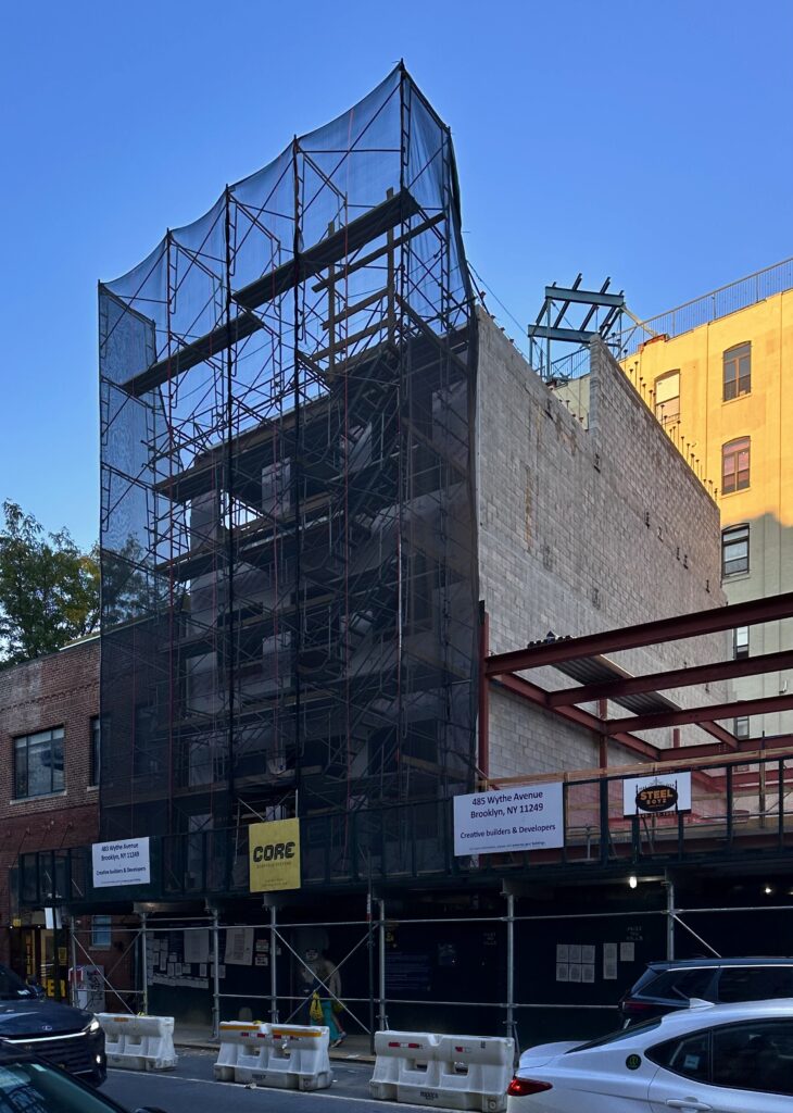 483 Wythe Avenue. Photo by Michael Young.