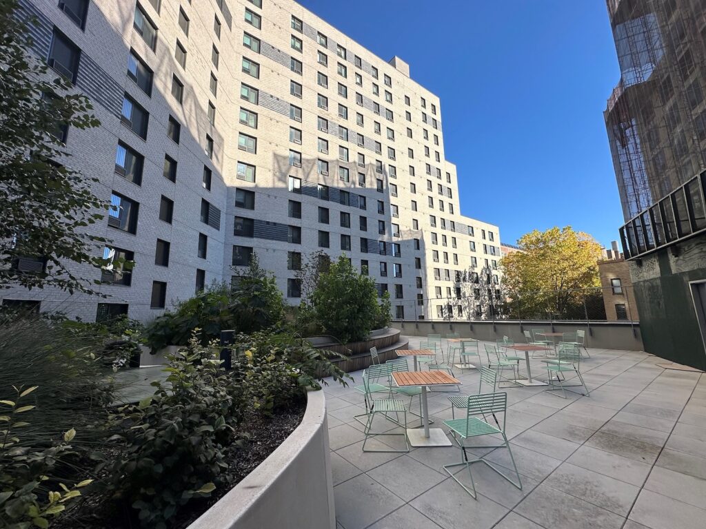 Photograph of Starhill Phase I, via Services for the Underserved.