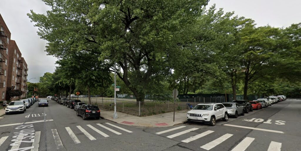 3850 Review Place. Image via Google Maps.