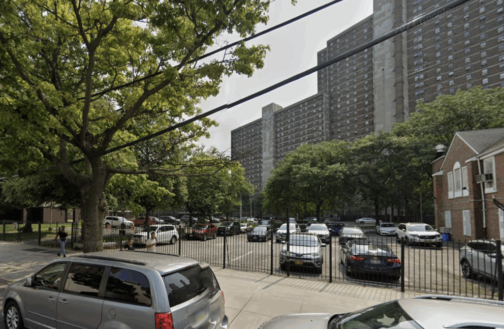 860 Village Concourse East. Image via Google Maps. 