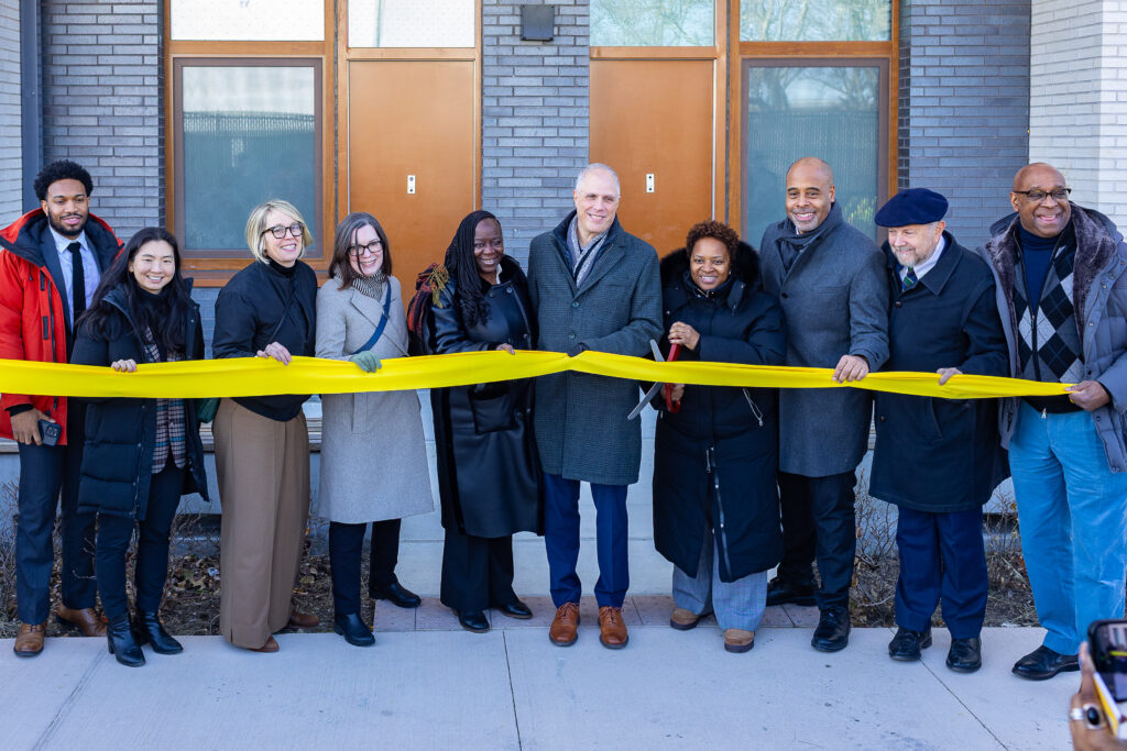 The ribbon cutting ceremony at phase one of Alafia. Image courtesy of Heller.