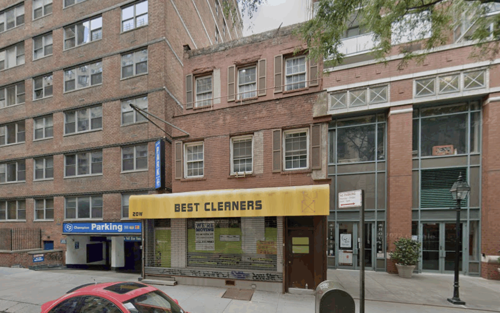 20 West 15th Street, circa September 2017. Image via Google Maps.