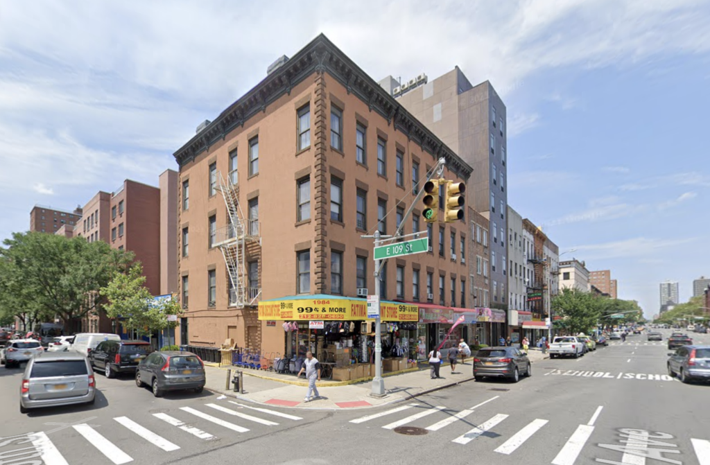 1986 Third Avenue. Image via Google Maps.