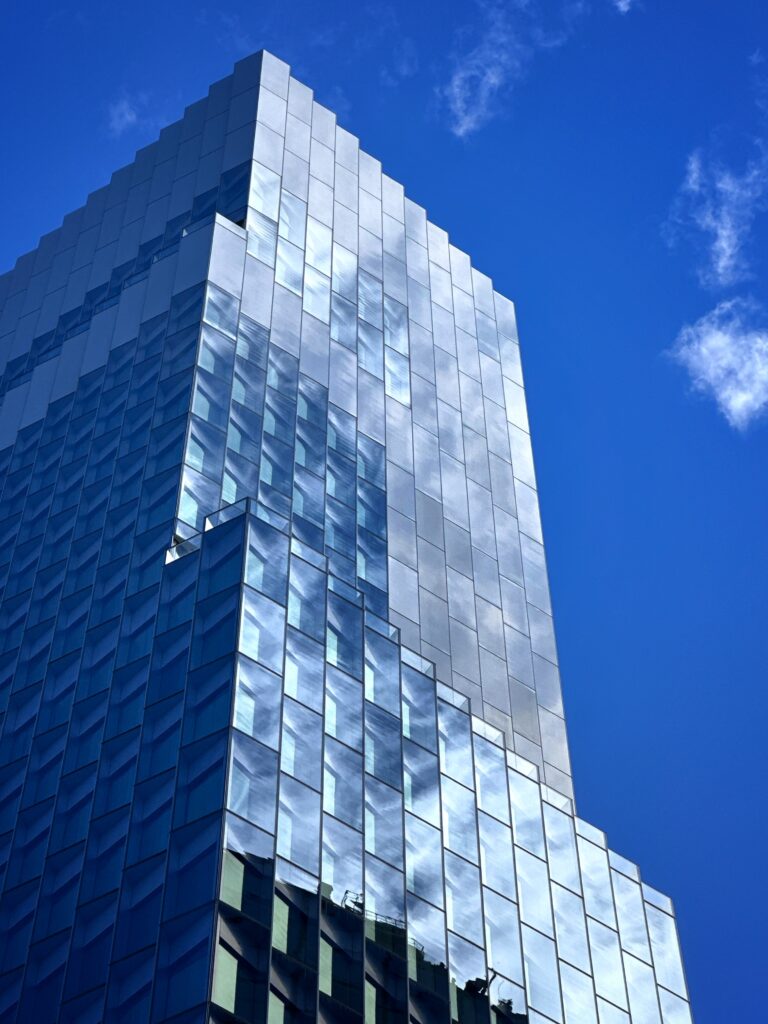 665 Fifth Avenue. Photo by Michael Young.