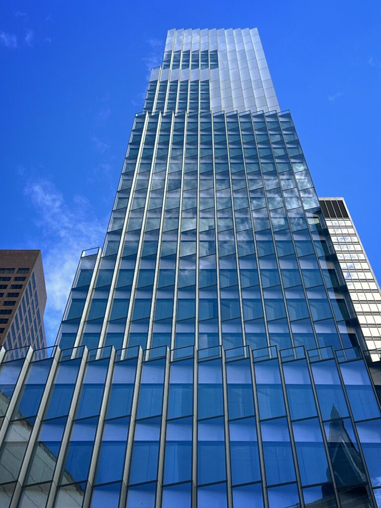 665 Fifth Avenue. Photo by Michael Young.