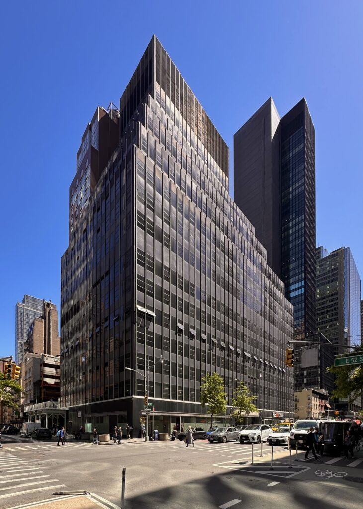 845 Third Avenue. Photo by Michael Young.