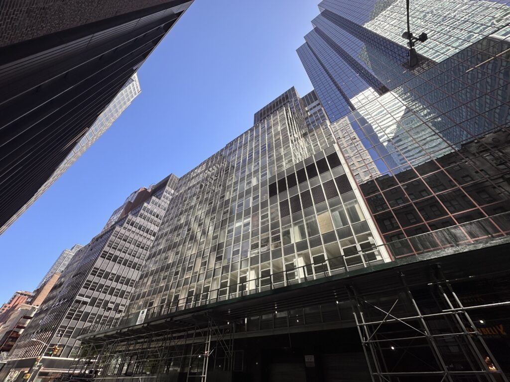 850 Third Avenue. Photo by Michael Young.