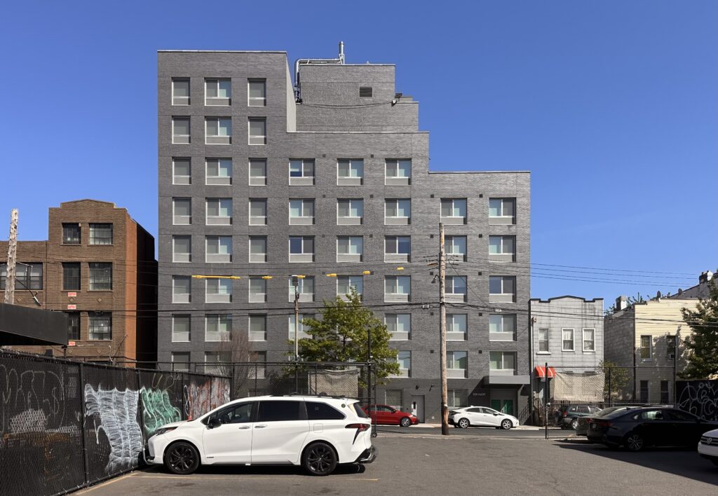 1601 Dekalb Avenue. Photo by Michael Young.