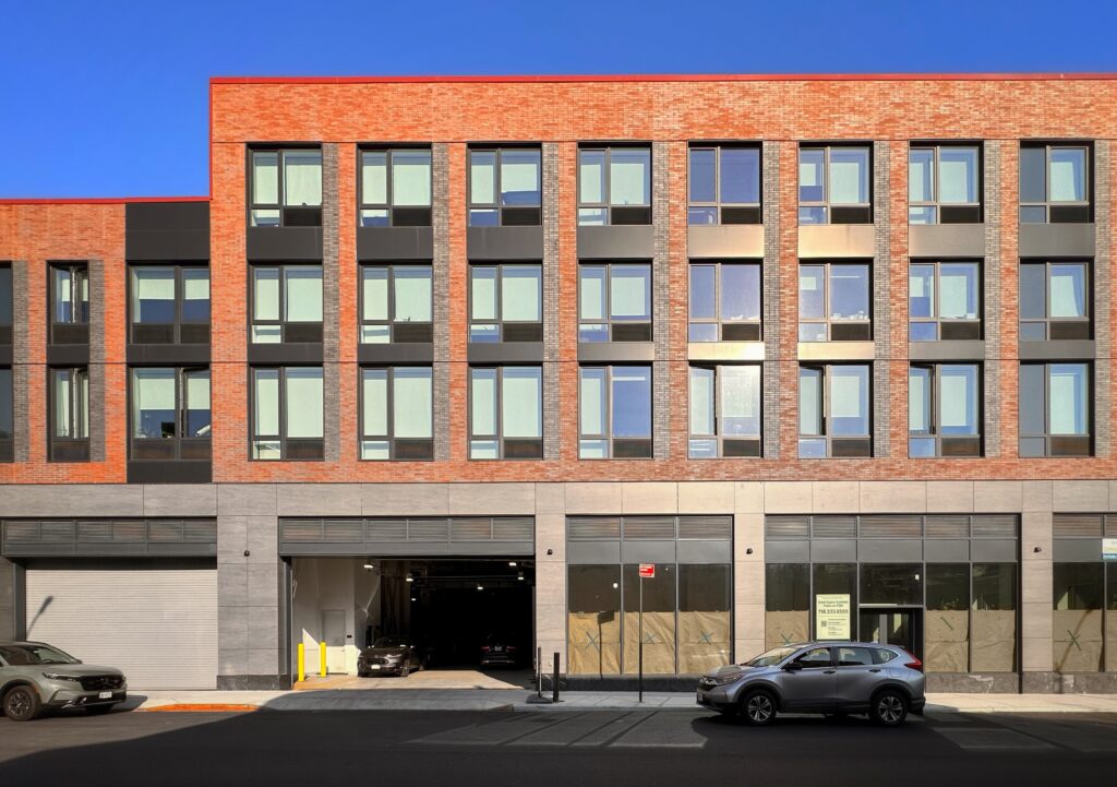 55 Paseo Place. Photo by Michael Young.