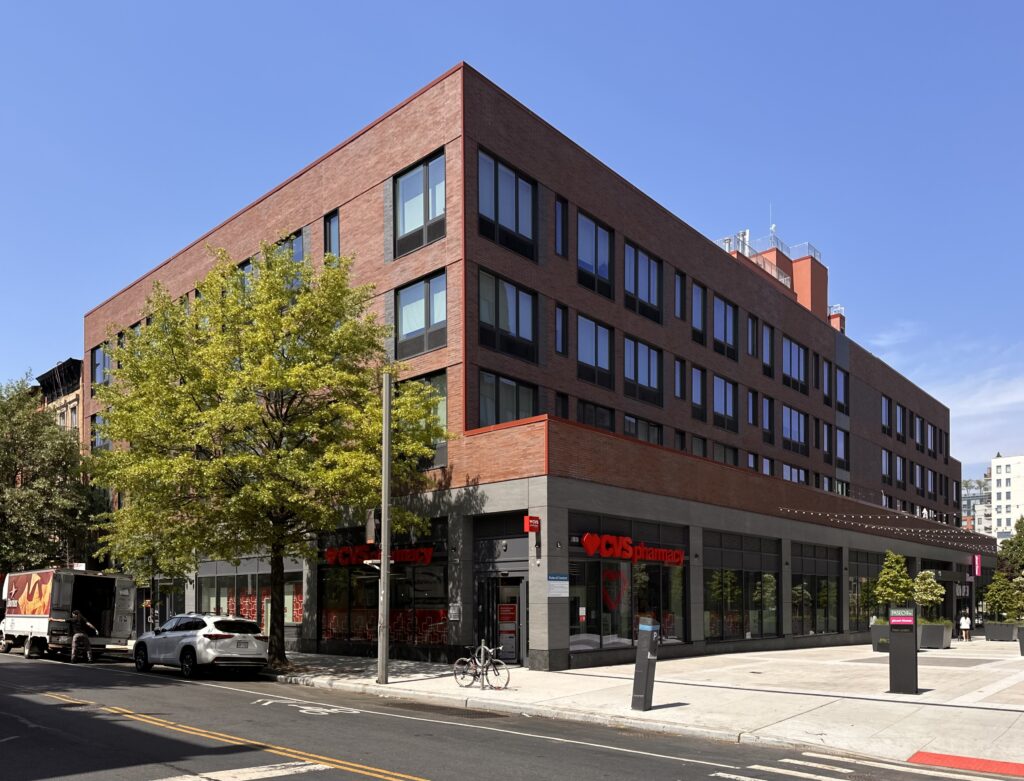 50 Paseo Place. Photo by Michael Young.