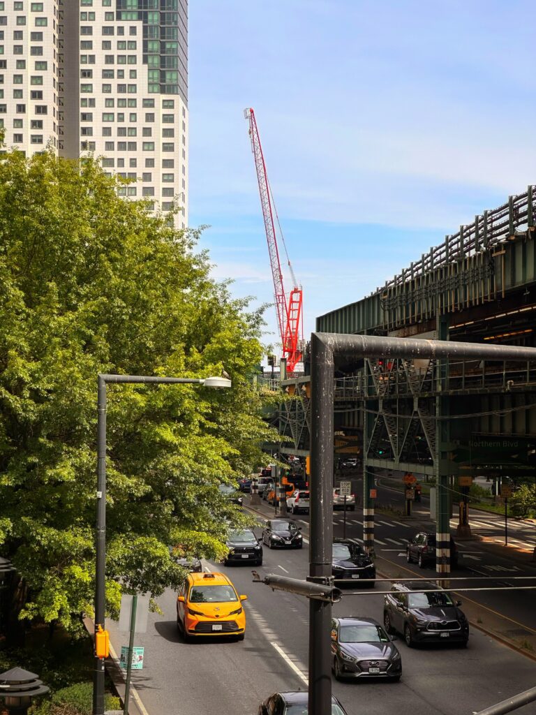 30-25 Queens Boulevard. Photo by Michael Young.