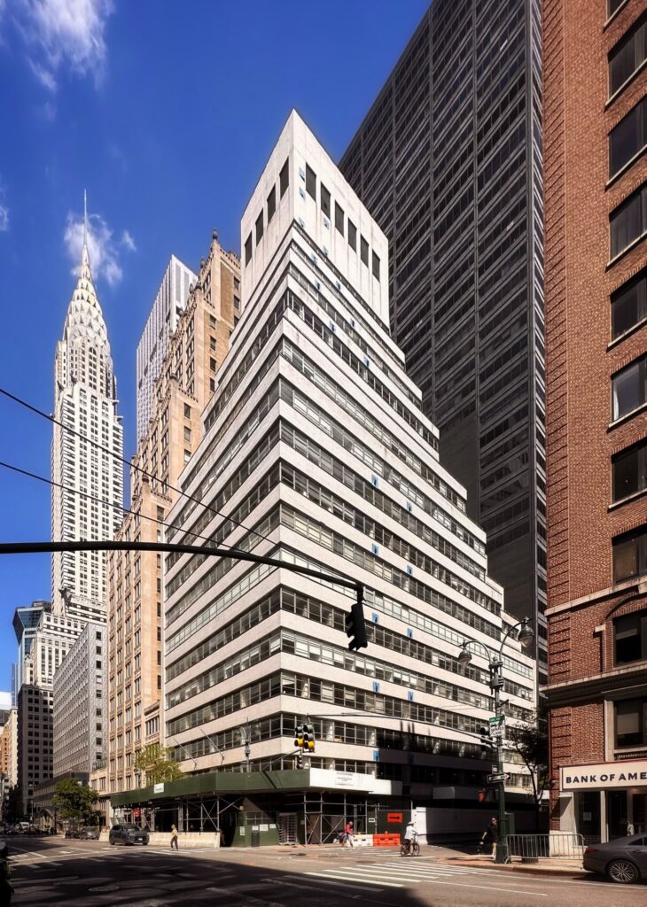 355 Lexington Avenue. Photo by Michael Young.