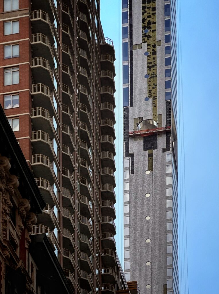 262 Fifth Avenue. Photo by Michael Young.