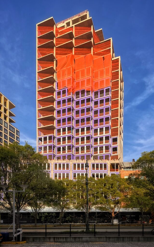 550 West 21st Street. Photo by Michael Young.