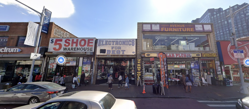 164-02, 164-04, and 164-08 Jamaica Avenue, circa October 2024. Image via Google Maps.