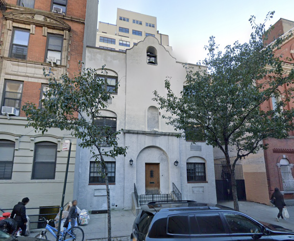 338 West 53rd Street, circa October 2017. Image via Google Maps.