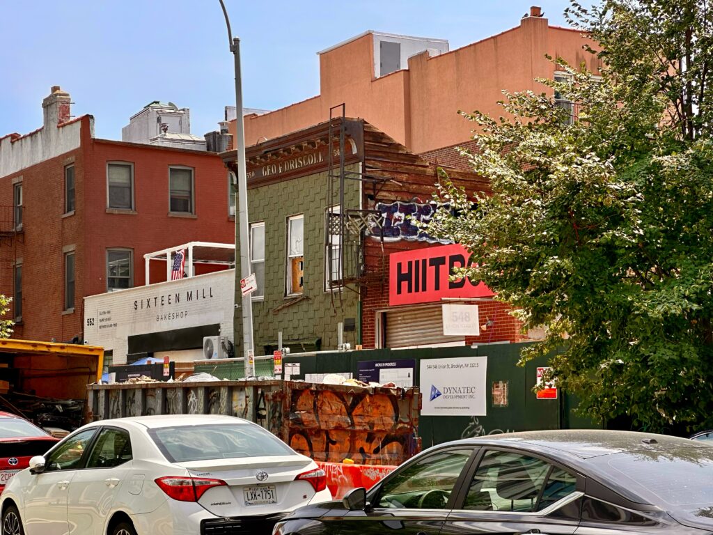 544-550 Union Street. Photo by Michael Young.